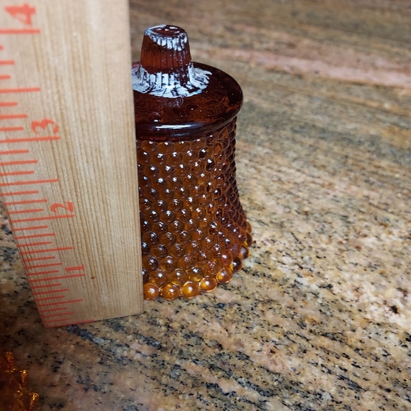 Vintage Amber votive candle holders 3 diamond ct and 1 hobnail. - Picture 5 of 5